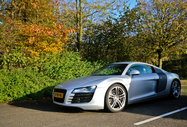 Audi R8