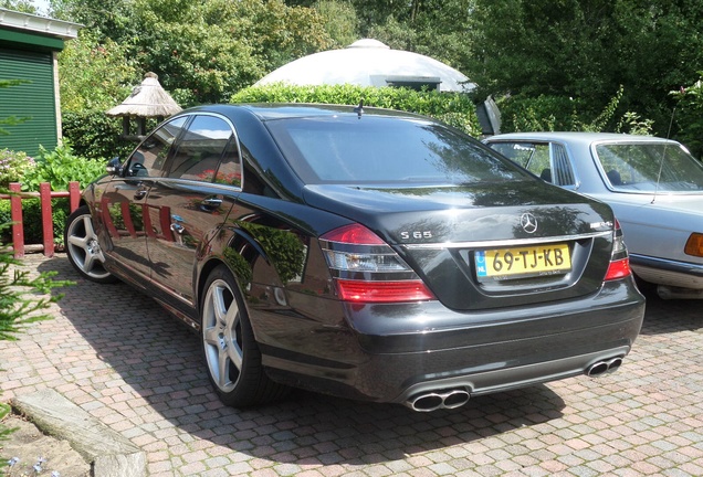 Mercedes-Benz S 65 AMG V221