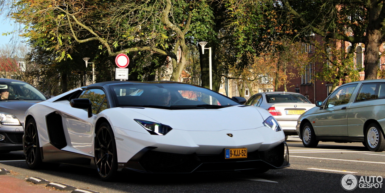 Lamborghini Aventador LP720-4 Roadster 50° Anniversario