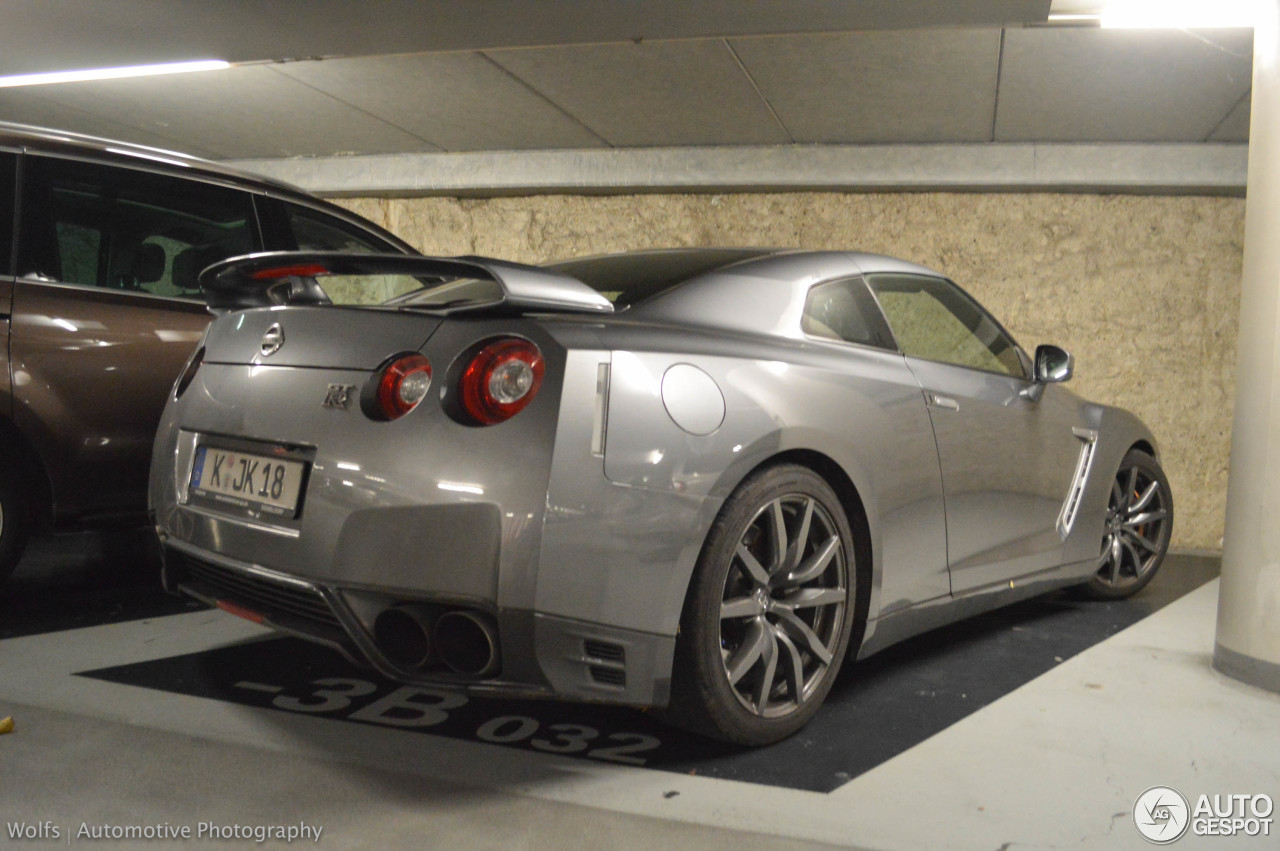 Nissan GT-R 2014