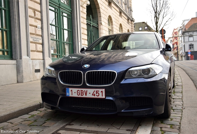 BMW M5 F10 2011