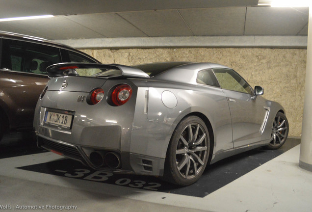 Nissan GT-R 2014