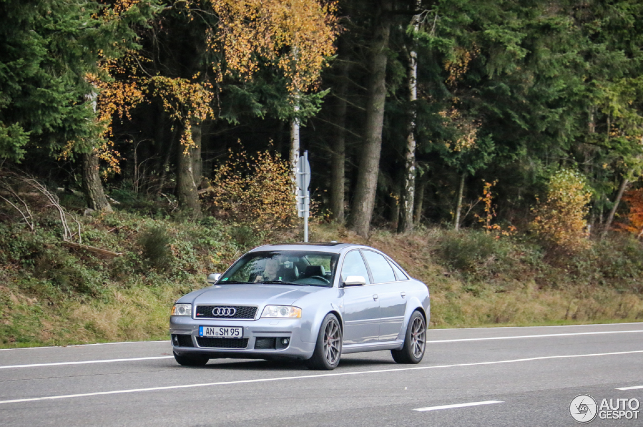 Audi RS6 Sedan C5