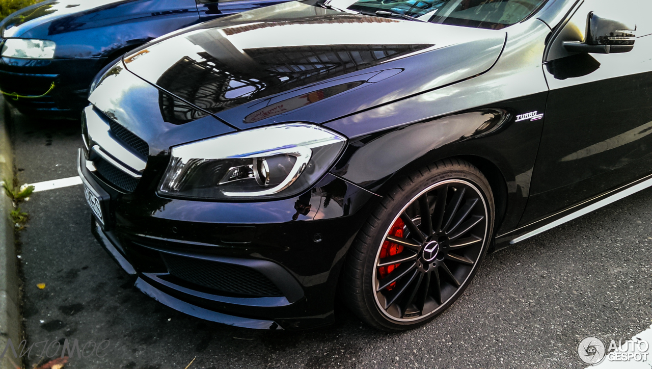 Mercedes-Benz A 45 AMG