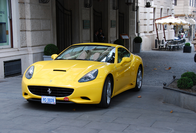 Ferrari California