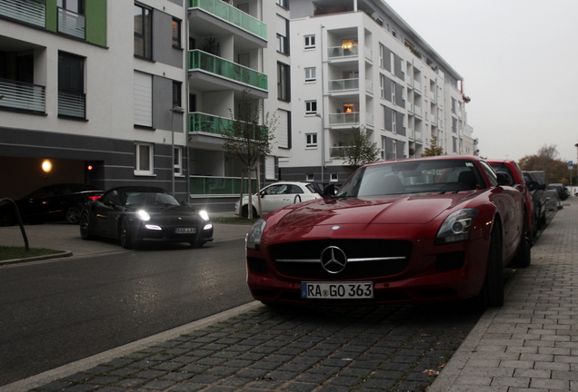 Mercedes-Benz SLS AMG