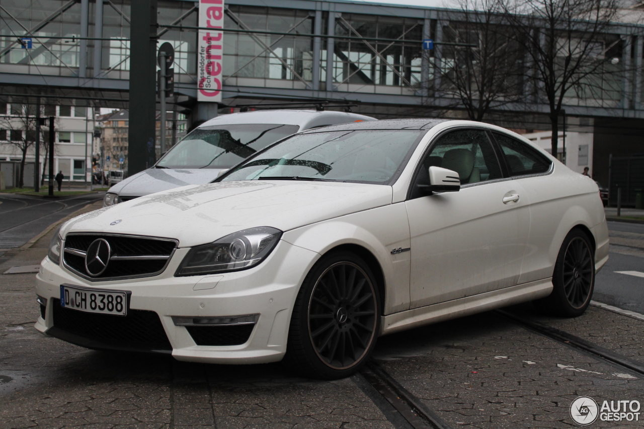 Mercedes-Benz C 63 AMG Coupé