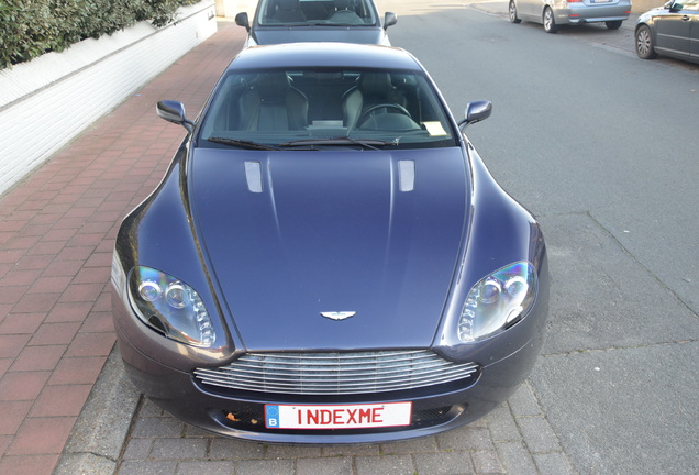 Aston Martin V8 Vantage