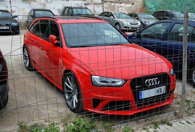 Audi RS4 Avant B8