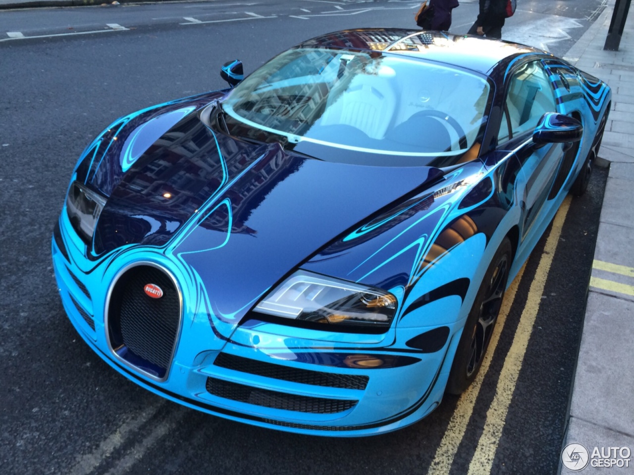 Bugatti Veyron 16.4 Super Sport Le Saphir Bleu