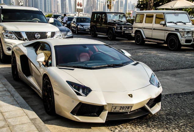 Lamborghini Aventador LP700-4