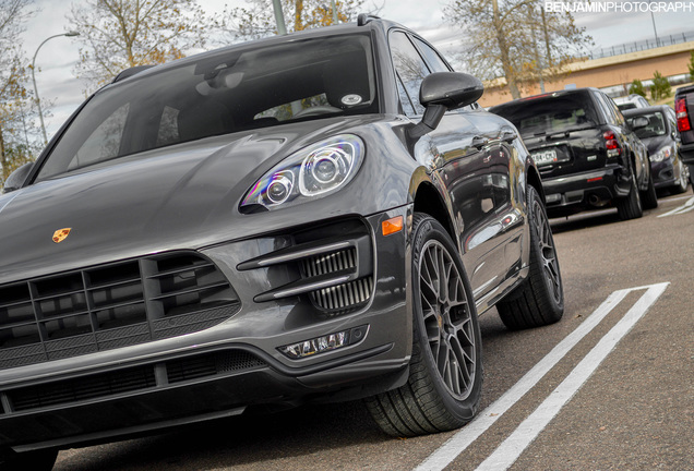 Porsche 95B Macan Turbo