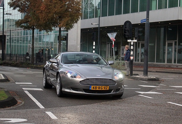 Aston Martin DB9