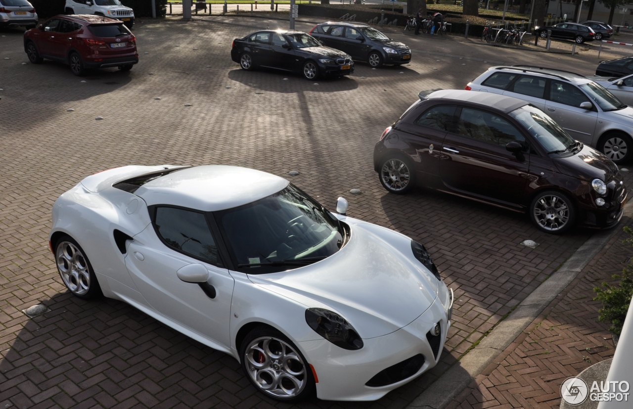 Alfa Romeo 4C Coupé