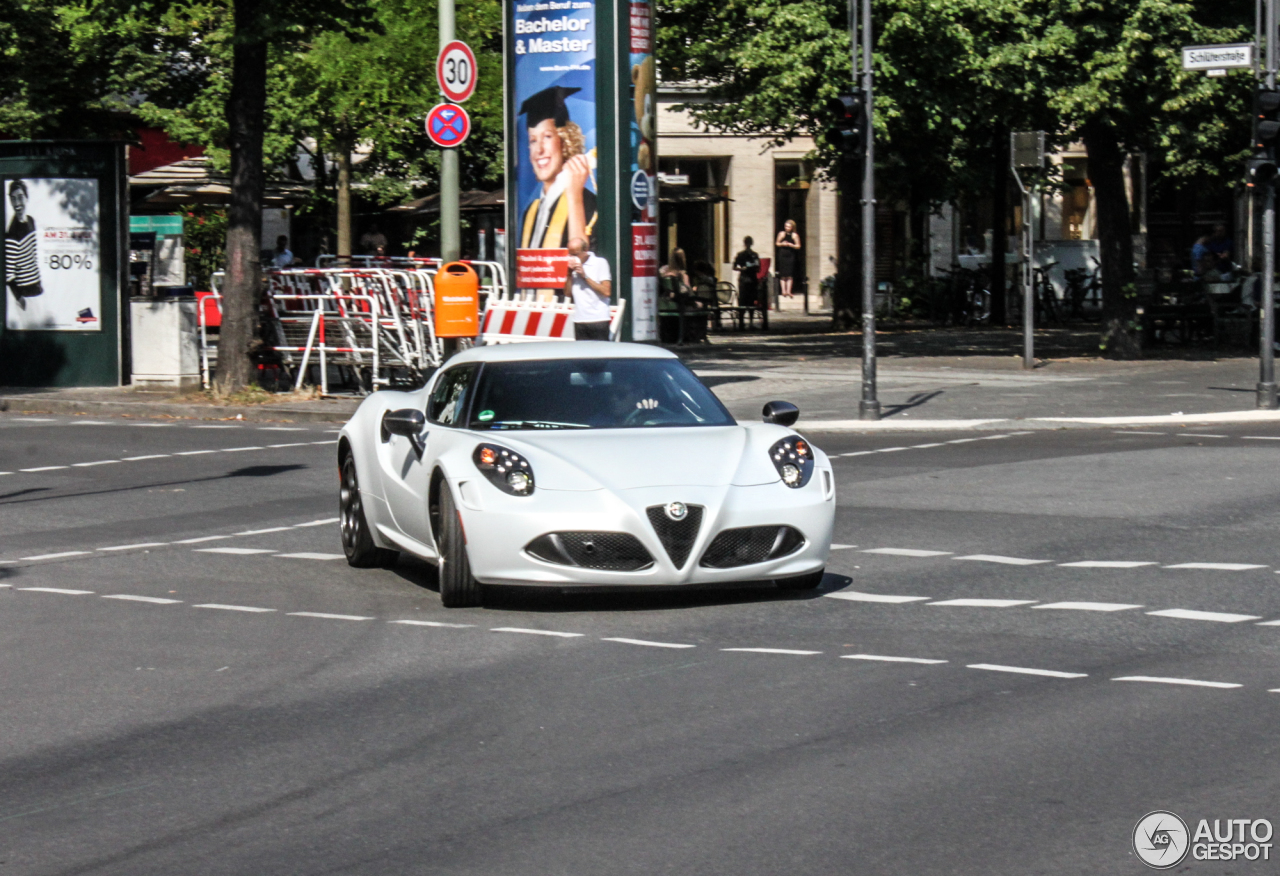 Alfa Romeo 4C Launch Edition