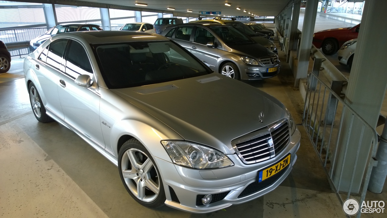 Mercedes-Benz S 63 AMG W221