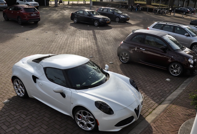 Alfa Romeo 4C Coupé