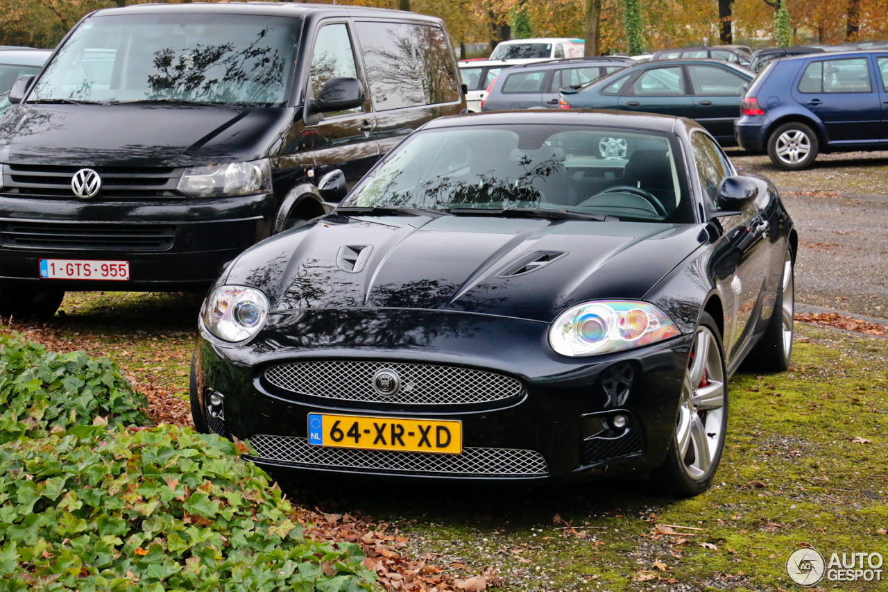 Jaguar XKR Portfolio