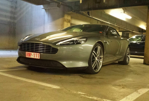 Aston Martin DB9 Volante 2013