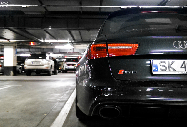 Audi RS6 Avant C7