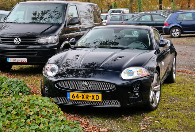 Jaguar XKR Portfolio