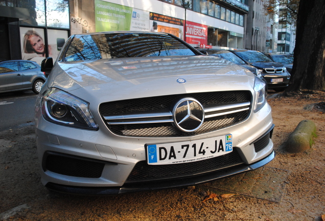 Mercedes-Benz A 45 AMG