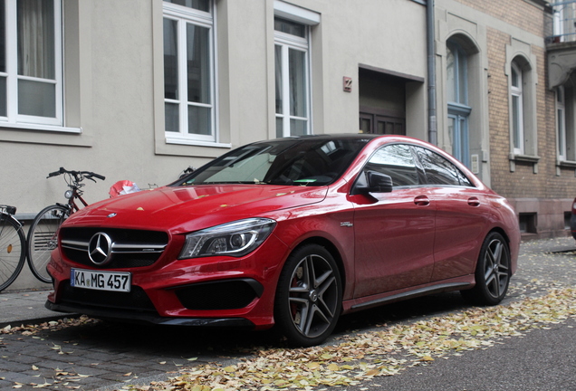 Mercedes-Benz CLA 45 AMG C117