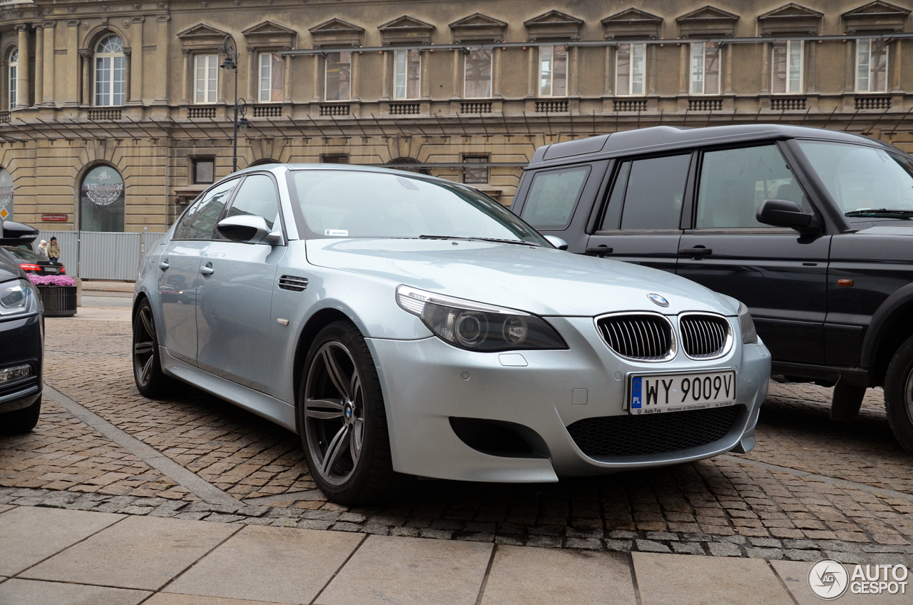 BMW M5 E60 2005