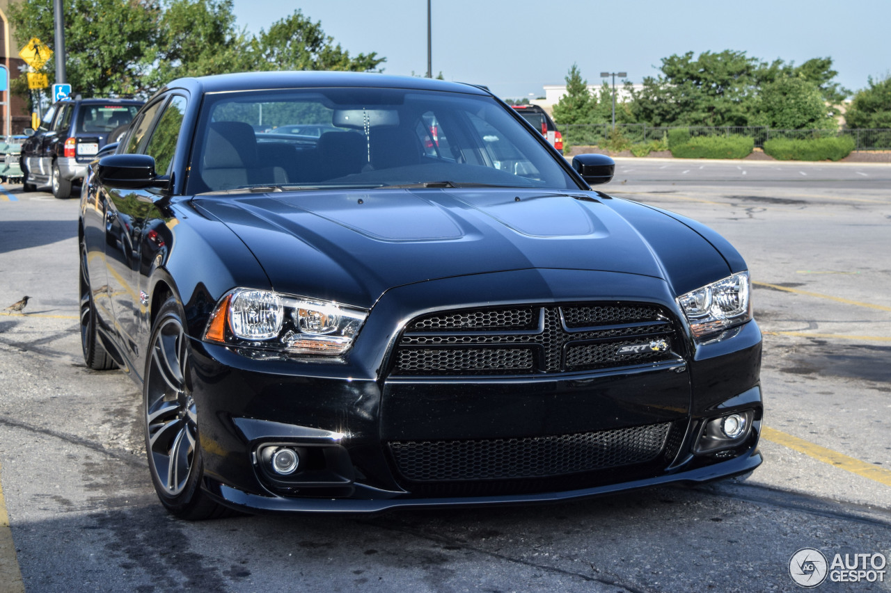 Dodge Charger SRT-8 Super Bee 2012