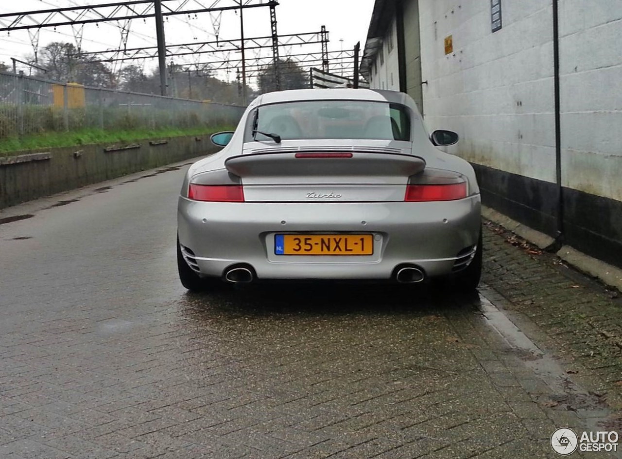 Porsche 996 Turbo