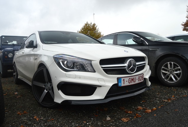 Mercedes-Benz CLA 45 AMG C117