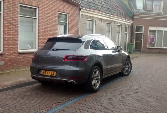 Porsche 95B Macan Turbo