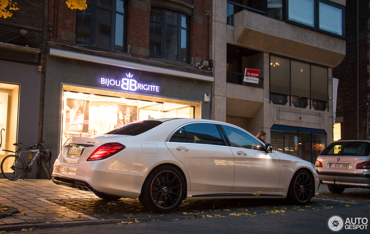 Mercedes-Benz S 63 AMG V222