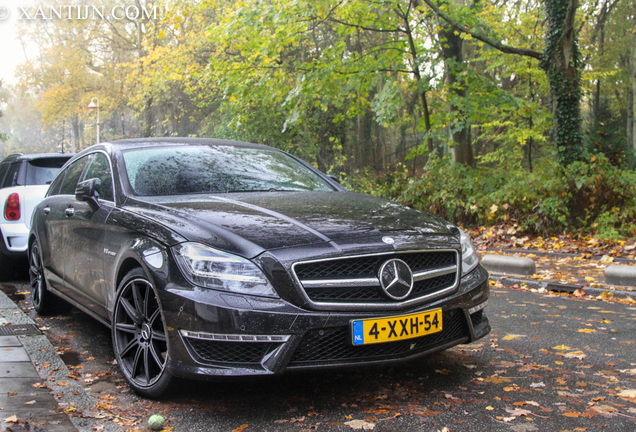 Mercedes-Benz CLS 63 AMG X218 Shooting Brake