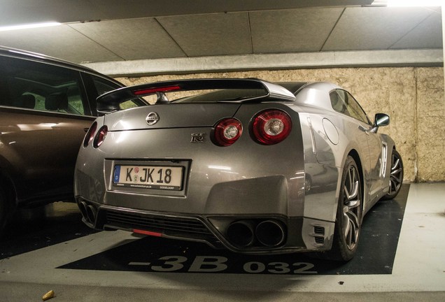 Nissan GT-R 2014