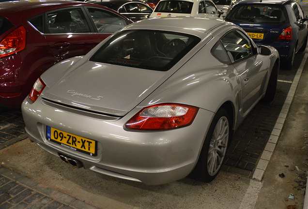 Porsche 987 Cayman S