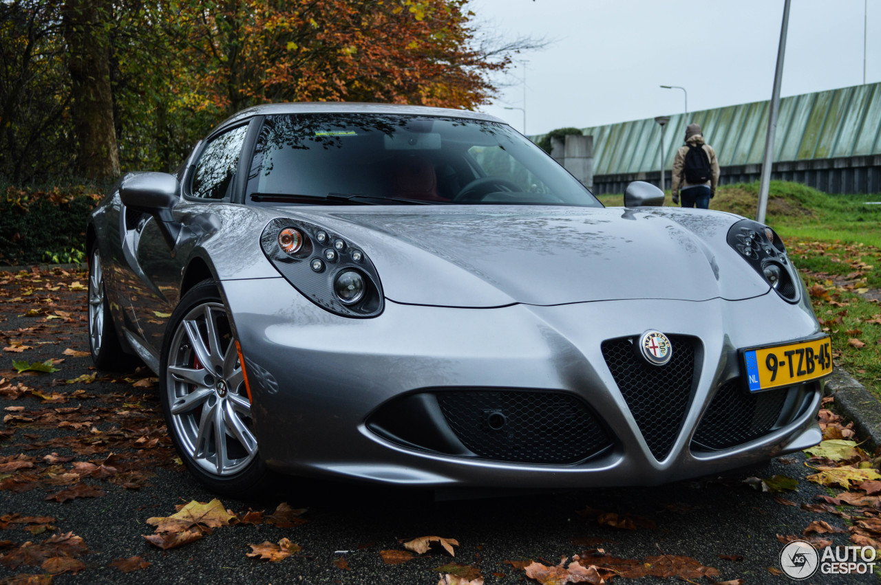 Alfa Romeo 4C Coupé