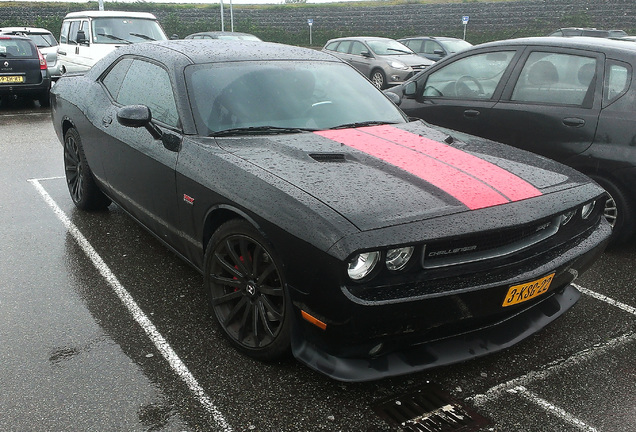 Dodge Challenger SRT-8 392