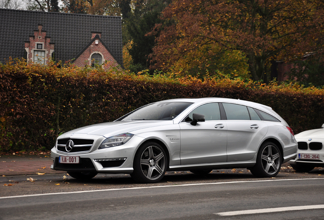 Mercedes-Benz CLS 63 AMG X218 Shooting Brake