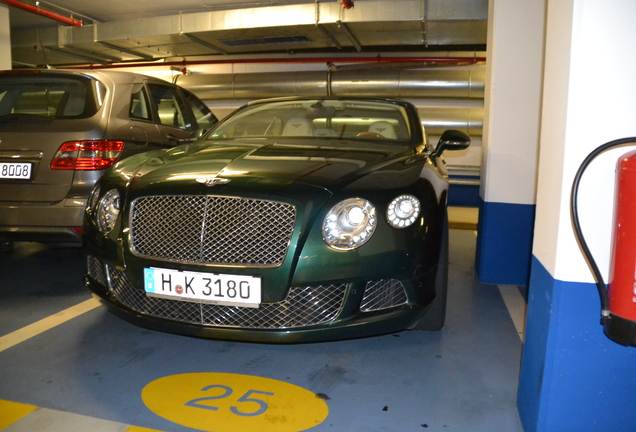 Bentley Continental GTC 2012