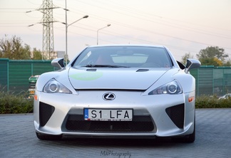 Lexus LFA