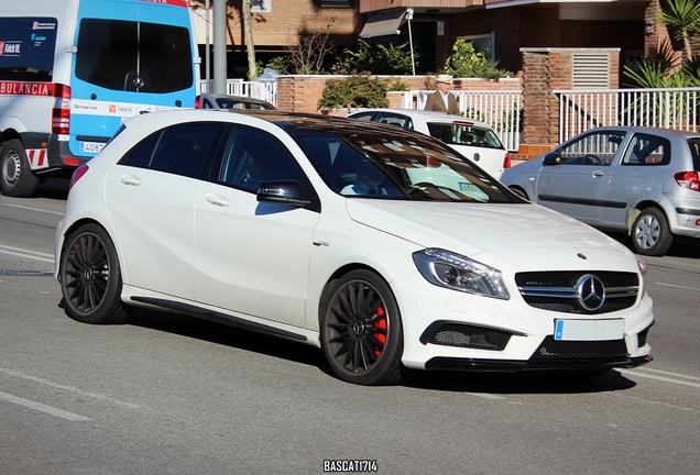 Mercedes-Benz A 45 AMG