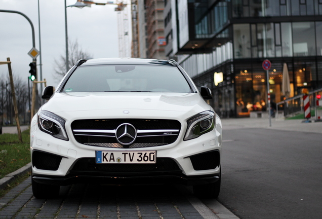 Mercedes-Benz GLA 45 AMG X156