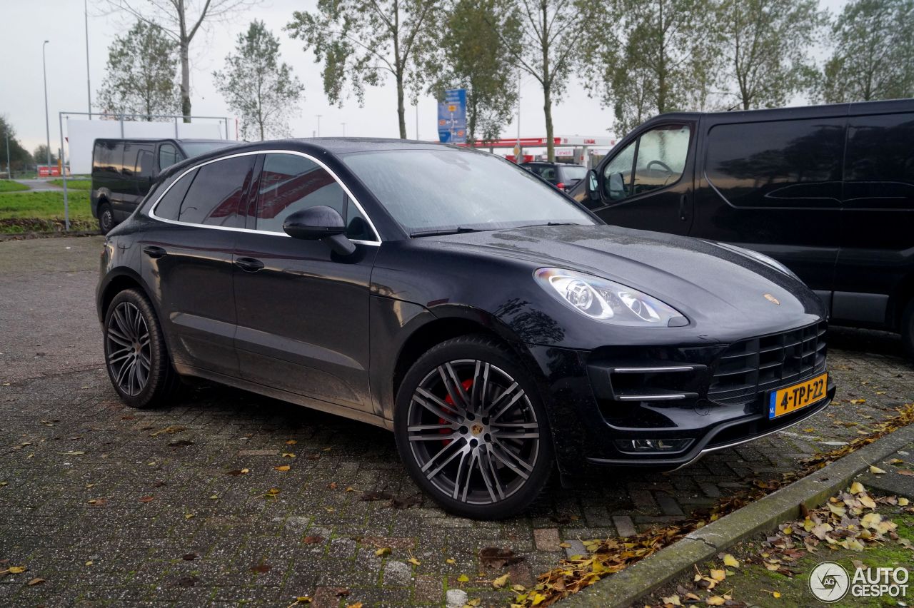 Porsche 95B Macan Turbo