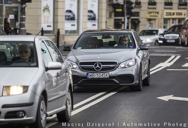 Mercedes-Benz E 63 AMG S W212