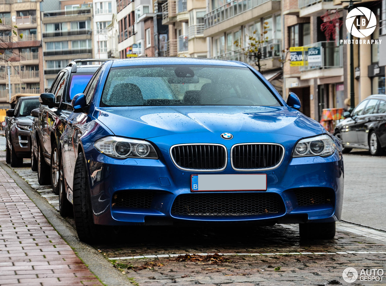 BMW M5 F10 2011