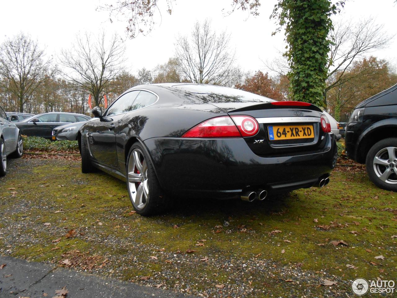 Jaguar XKR Portfolio