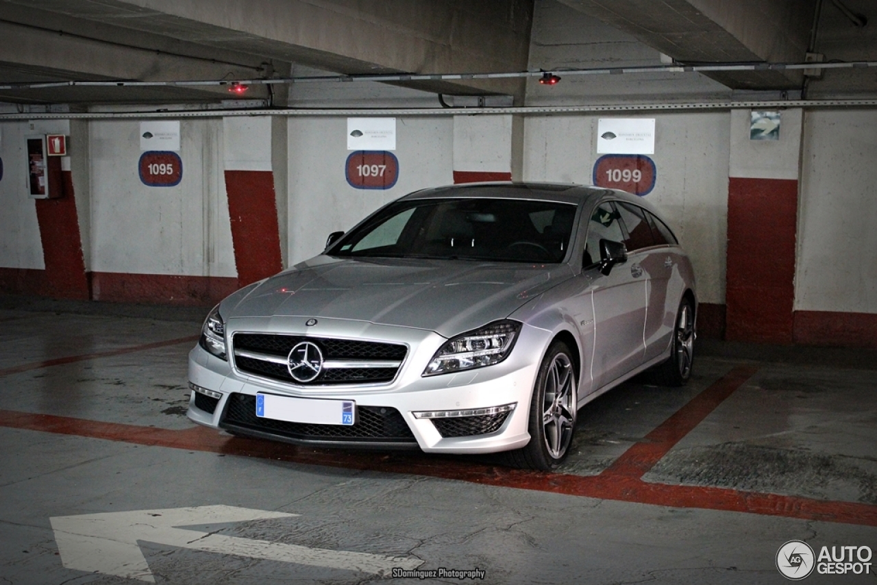 Mercedes-Benz CLS 63 AMG X218 Shooting Brake