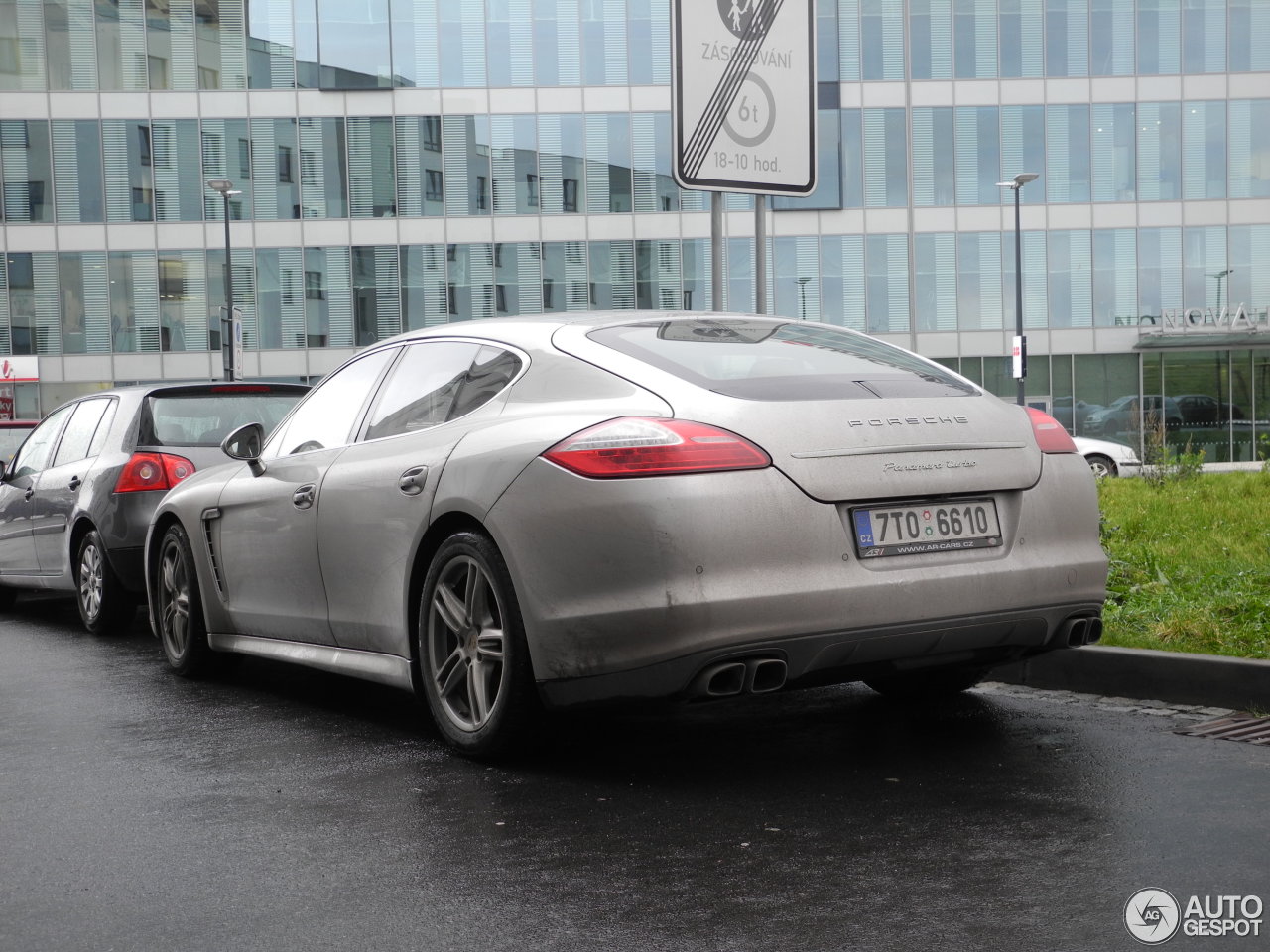 Porsche 970 Panamera Turbo MkI