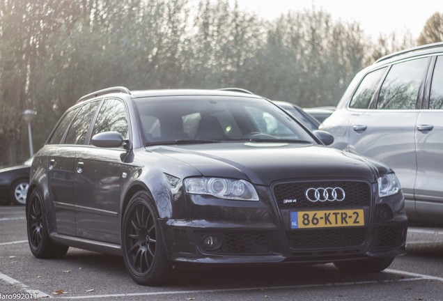 Audi RS4 Avant B7